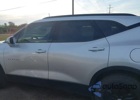 2020 Chevrolet Blazer Fwd 2Lt from USA, damaged, VIN 3GNKBCRS8LS557218